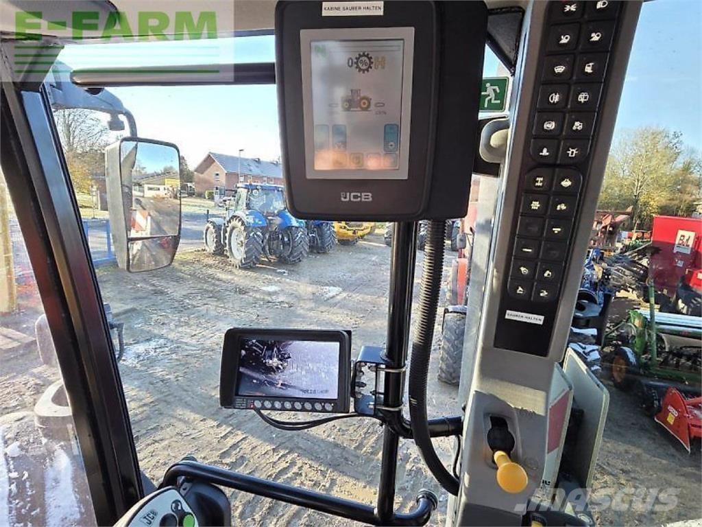 JCB fastrac 8330 Traktorer