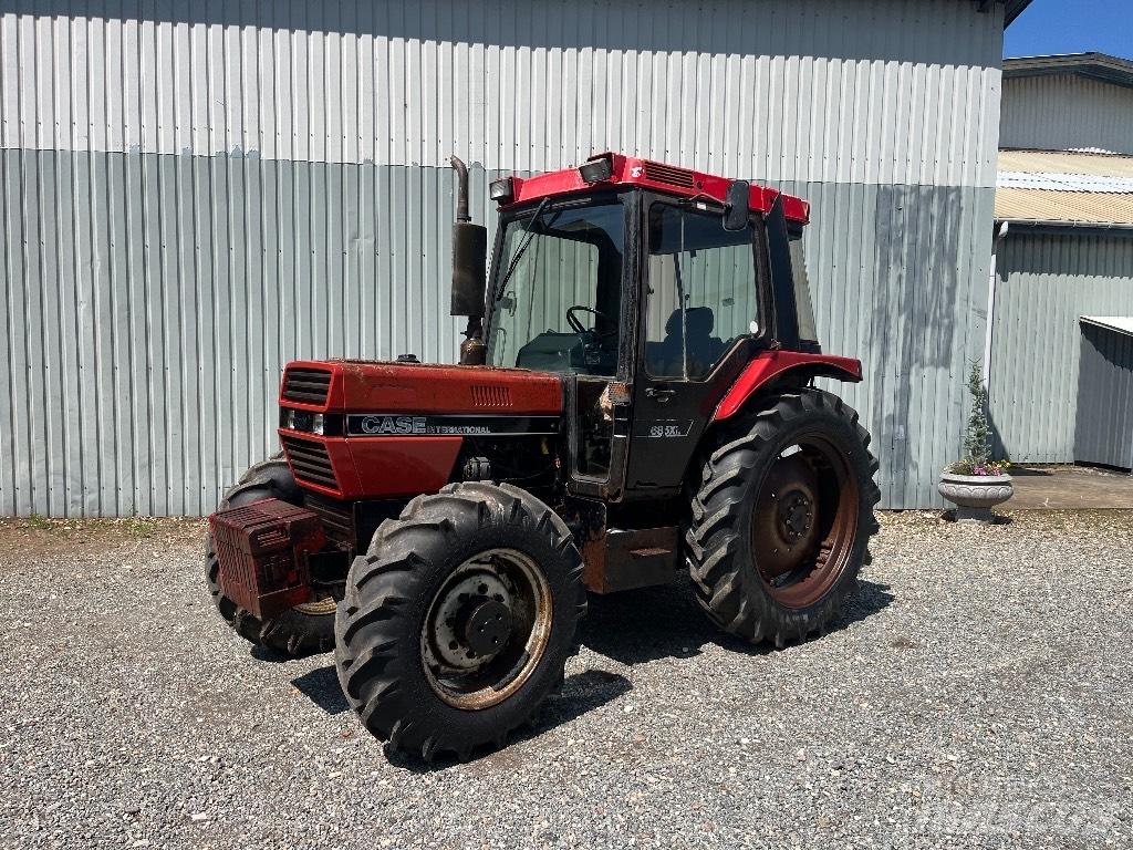 Case IH 685 XL Traktorer