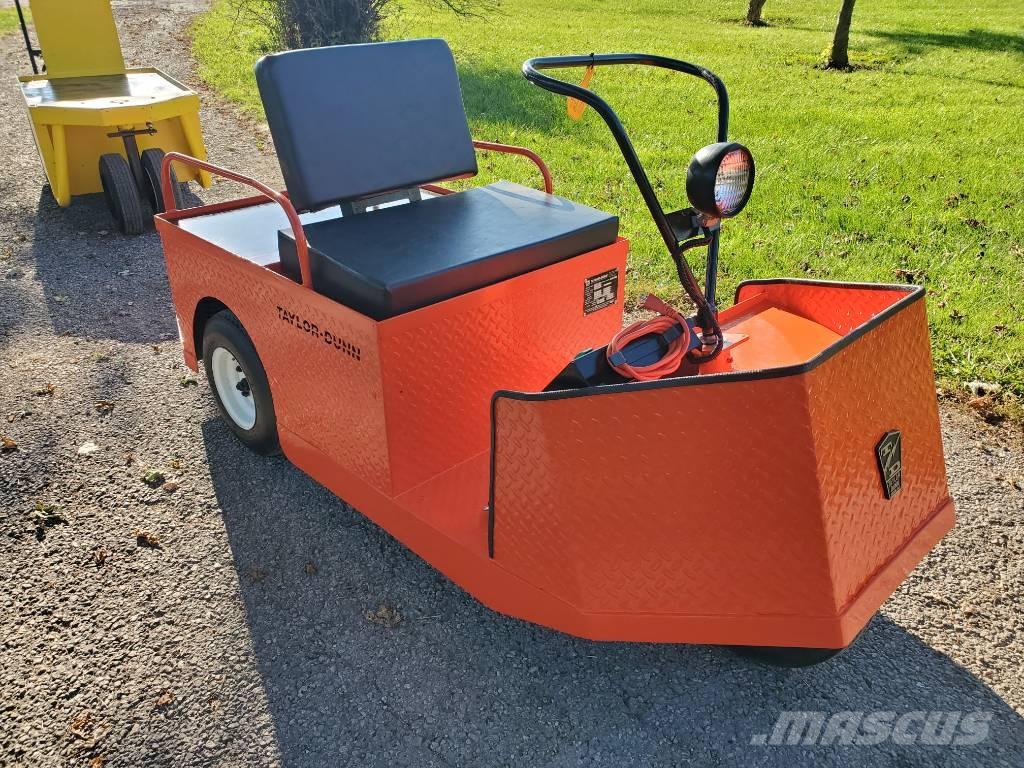 Taylor-Dunn SS536 Bugsertruck