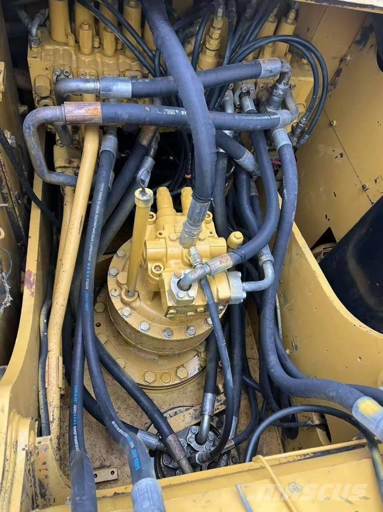 CAT 320 D Gravemaskiner på larvebånd
