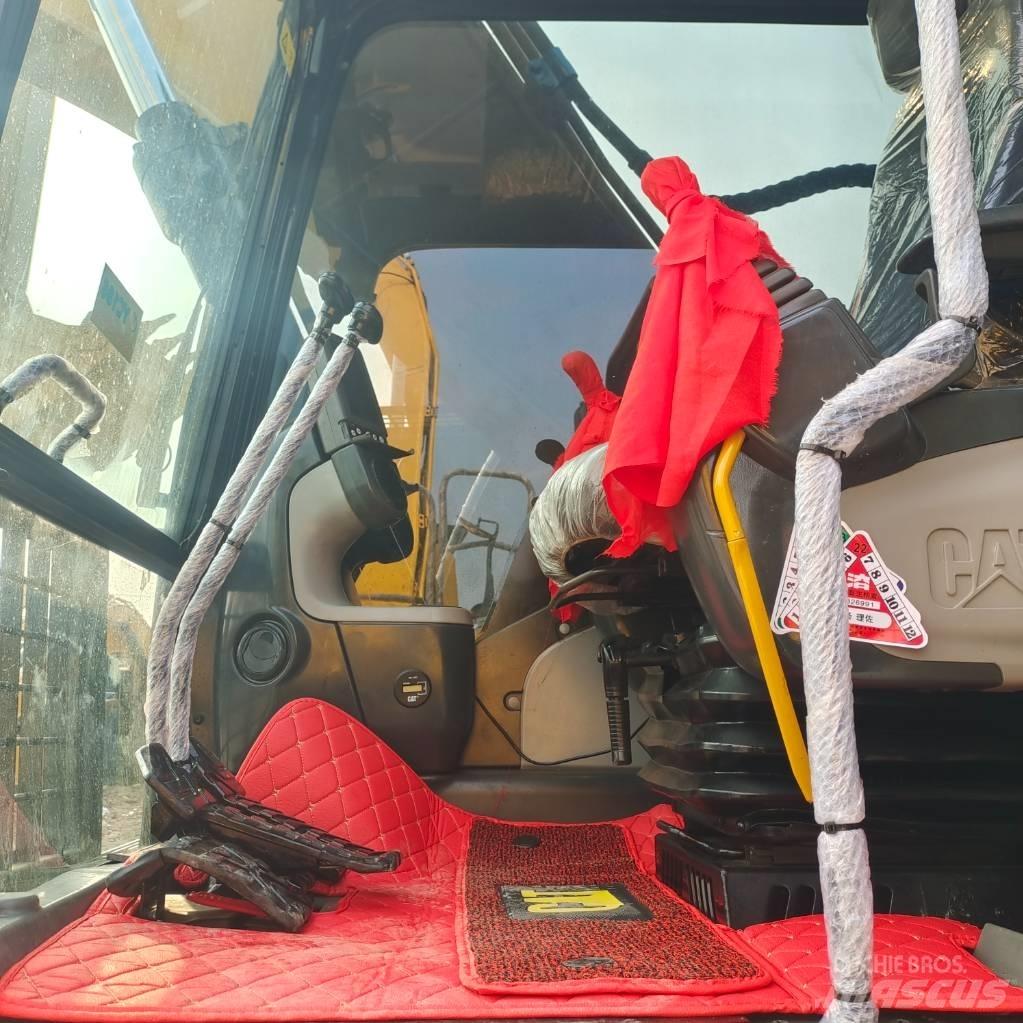 CAT 320D Gravemaskiner på larvebånd