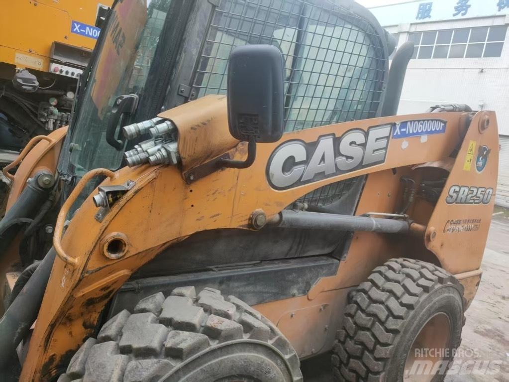 CASE SR 250 Minilæsser - skridstyret