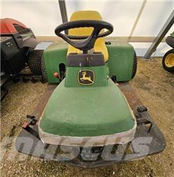 John Deere 1200 A Bunkerriver
