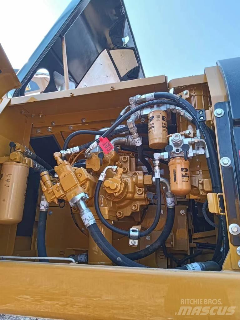 CAT CAT336D2 Gravemaskiner på larvebånd