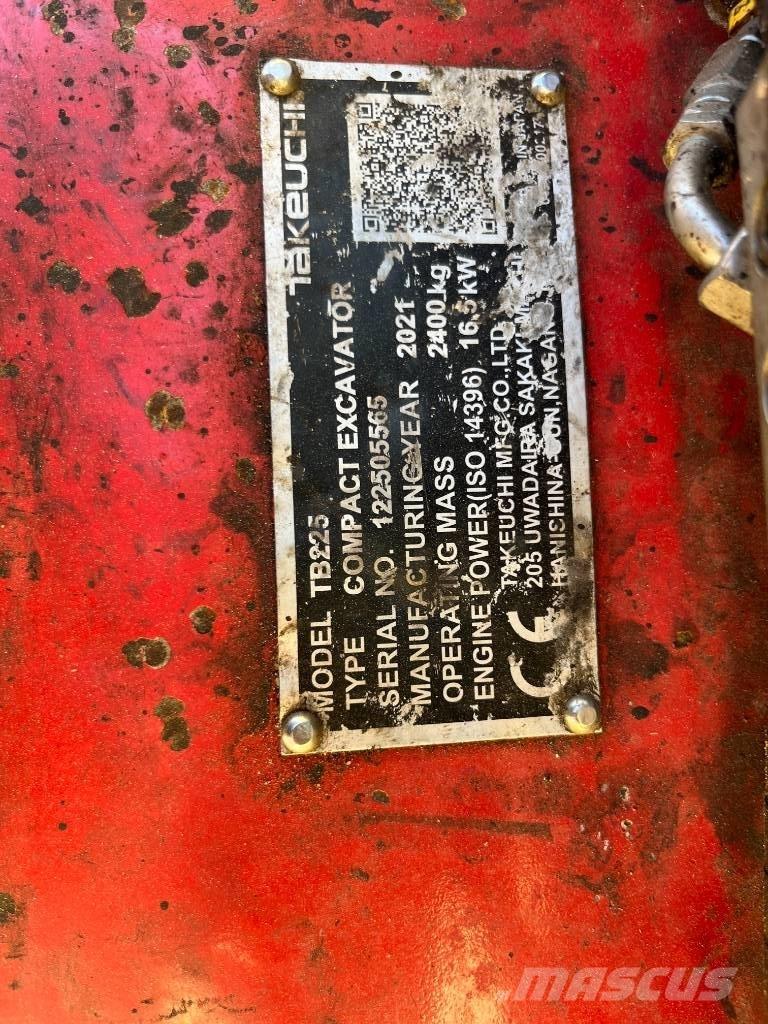 Takeuchi TB 225 Minigravemaskiner