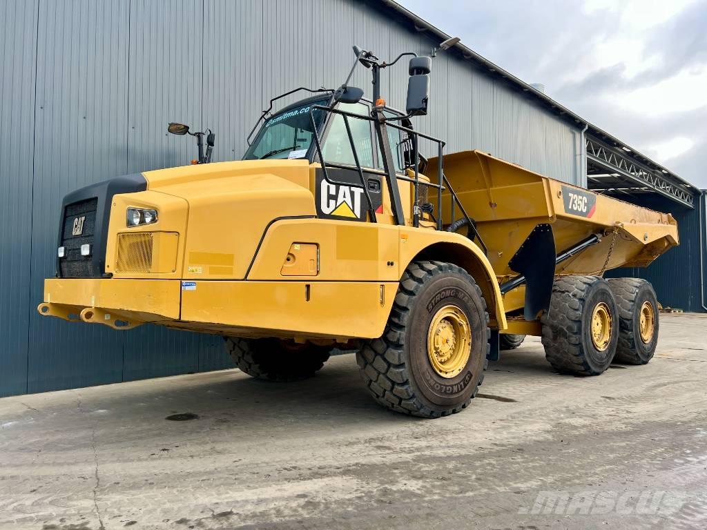 CAT 735C Terrængående lastbiler