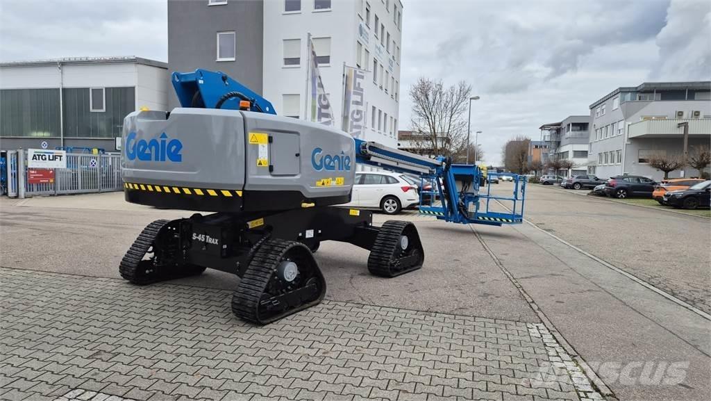 Genie S-45 TraX Bomlifte med knækarm