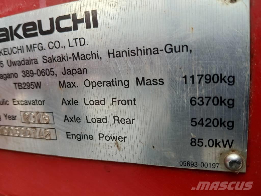 Takeuchi TB 295 W Gravemaskiner på hjul