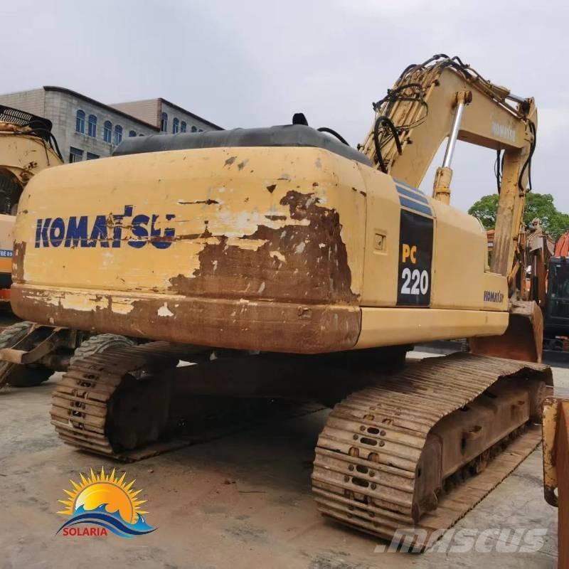 Komatsu PC 220-7 Gravemaskiner på larvebånd