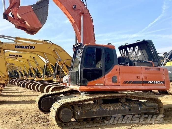 Doosan DX 380 LC Gravemaskiner på larvebånd