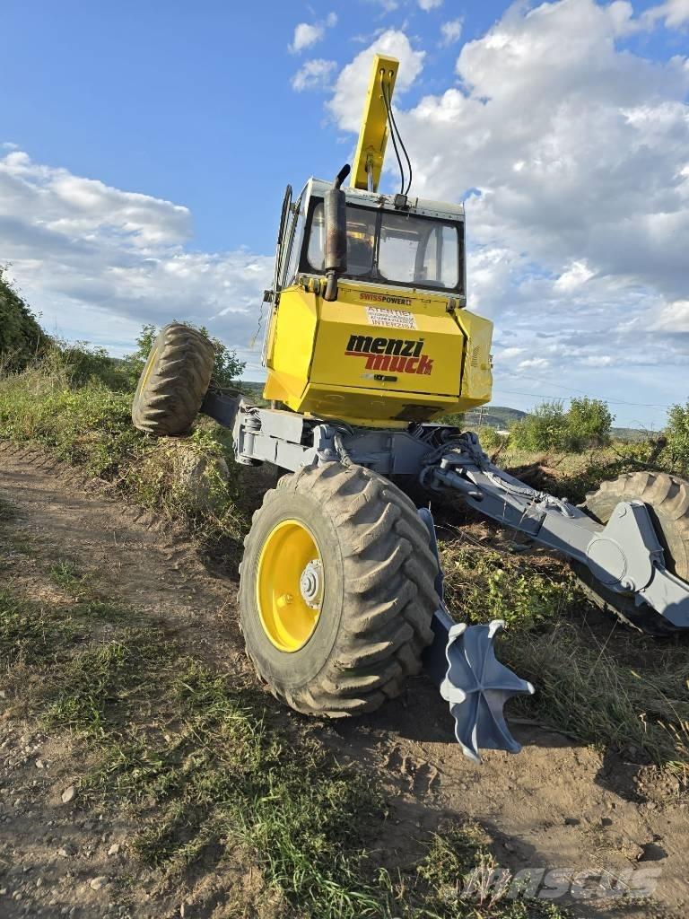 Menzi Muck A71 Gravemaskiner på hjul