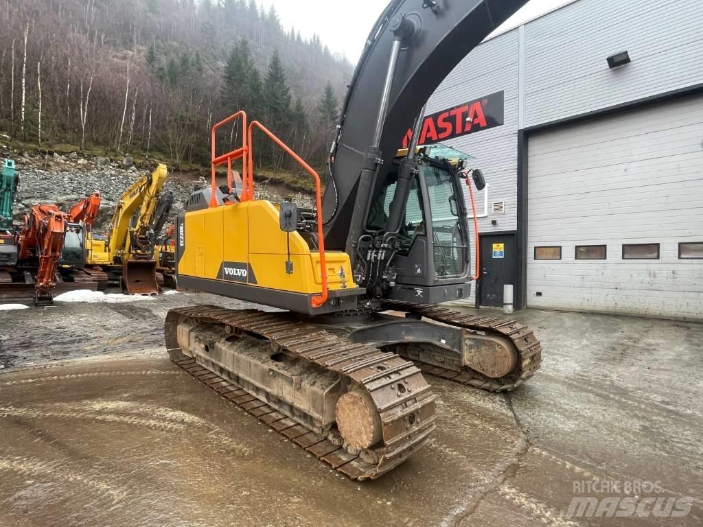 Volvo EC 220 EL Gravemaskiner på larvebånd