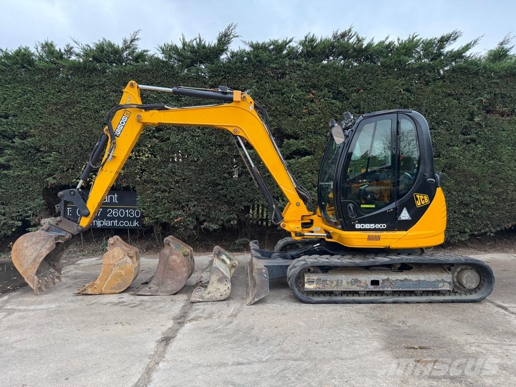 JCB 8085 ZTS Midi-gravemaskiner 7t - 12t