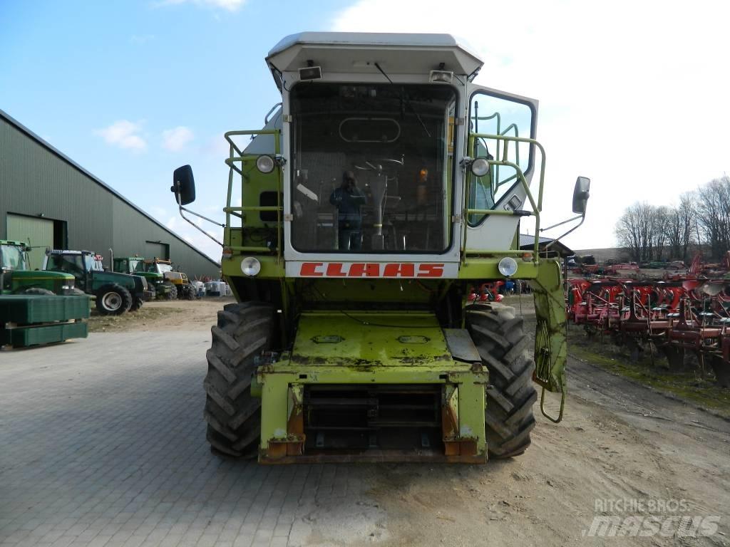 CLAAS Dominator 86 Mejetærskere