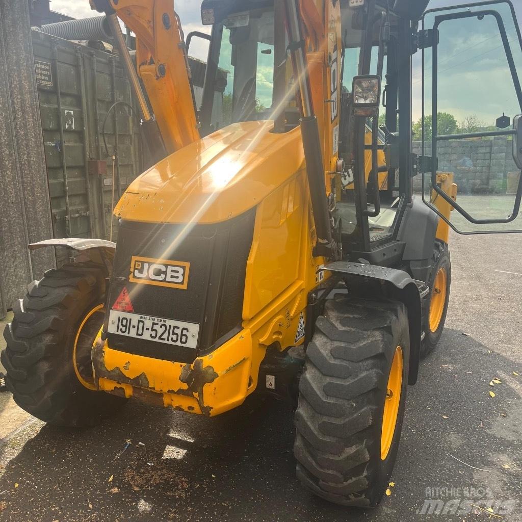 JCB 3CX Compact Rendegravere