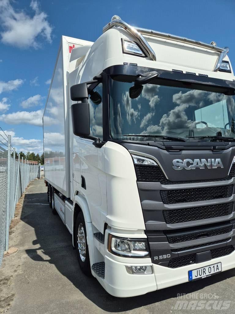 Scania R 590 Fast kasse