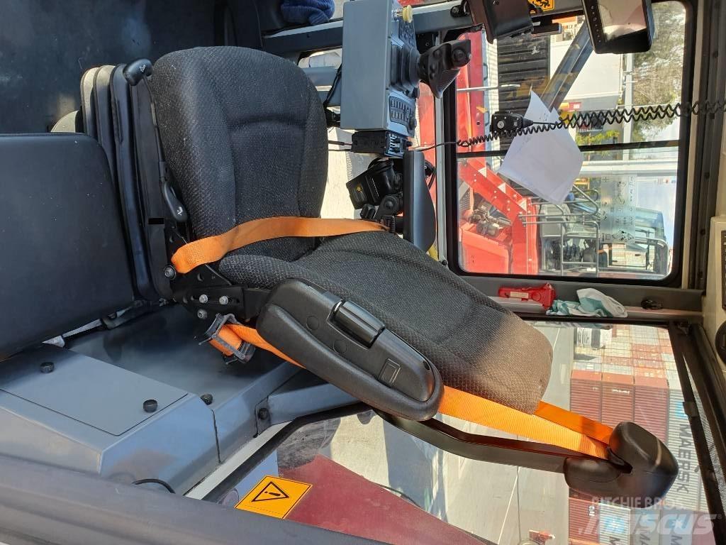 Kalmar DRU450-62S5 Rækkestablere
