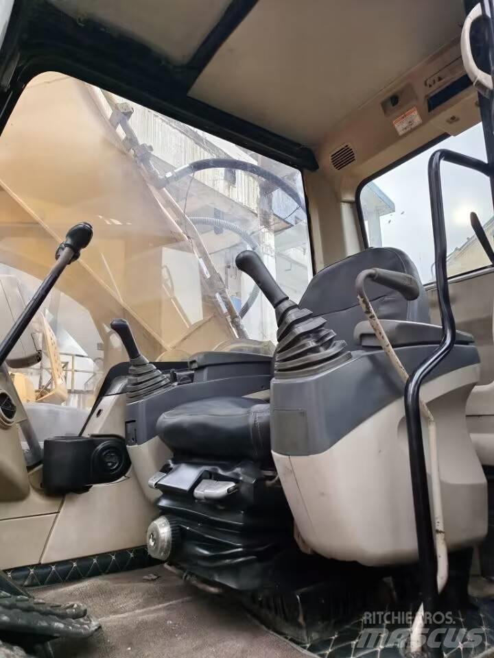 CAT 325C Gravemaskiner på larvebånd