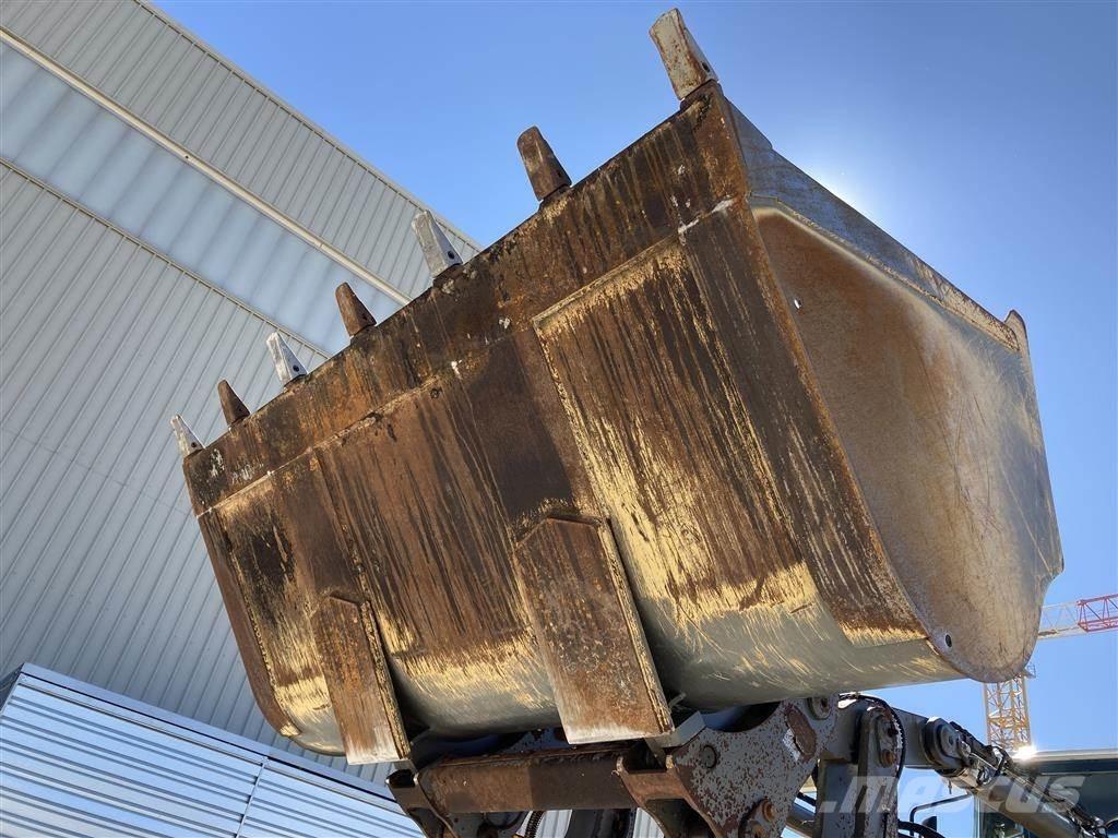 Liebherr L 546 Læssemaskiner på hjul