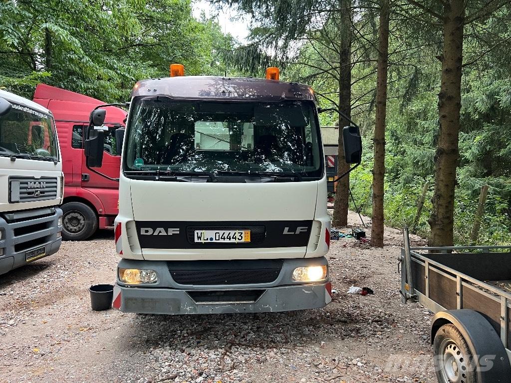 DAF AE45BF Lastbiler med containerramme / veksellad