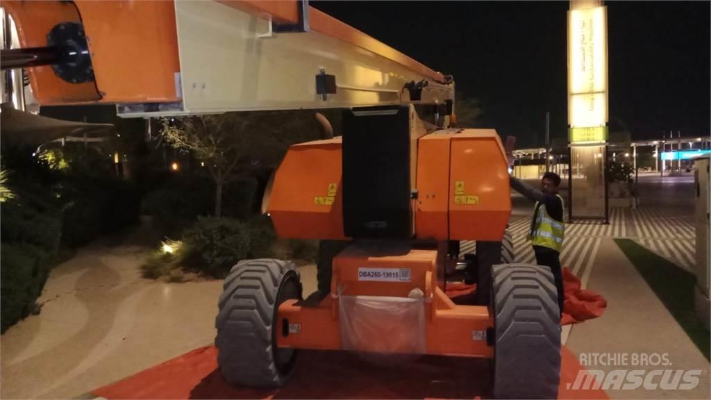 JLG 800AJ Bomlifte med knækarm