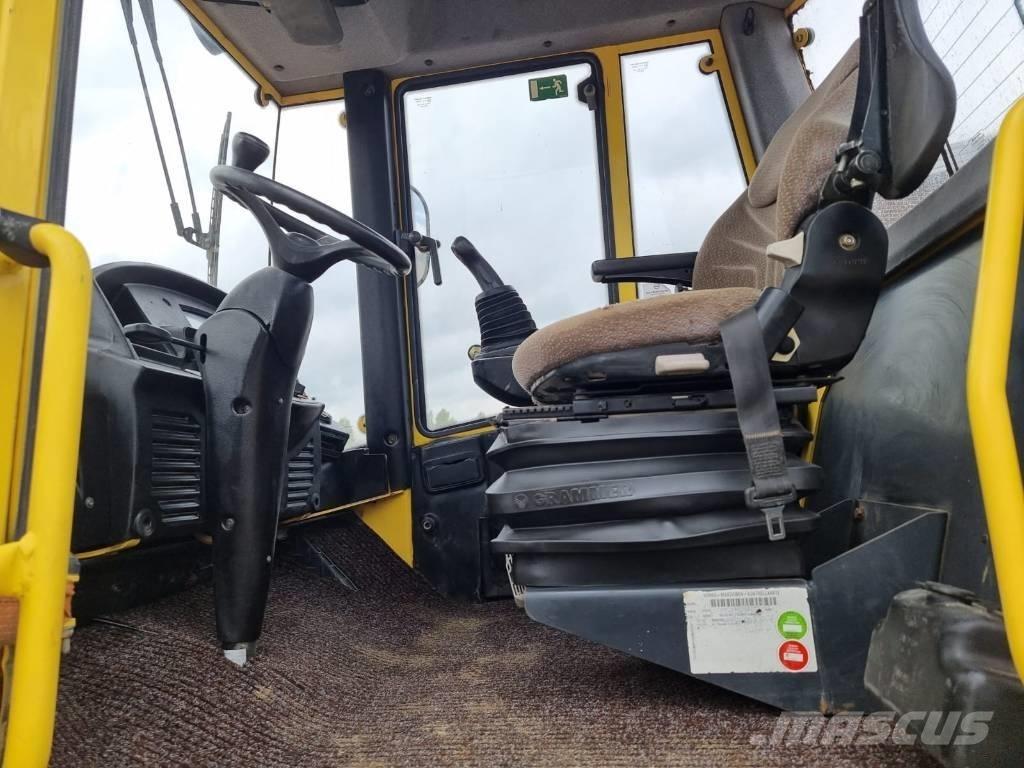 Bomag BW 213 D H-4 Enkelt tromle