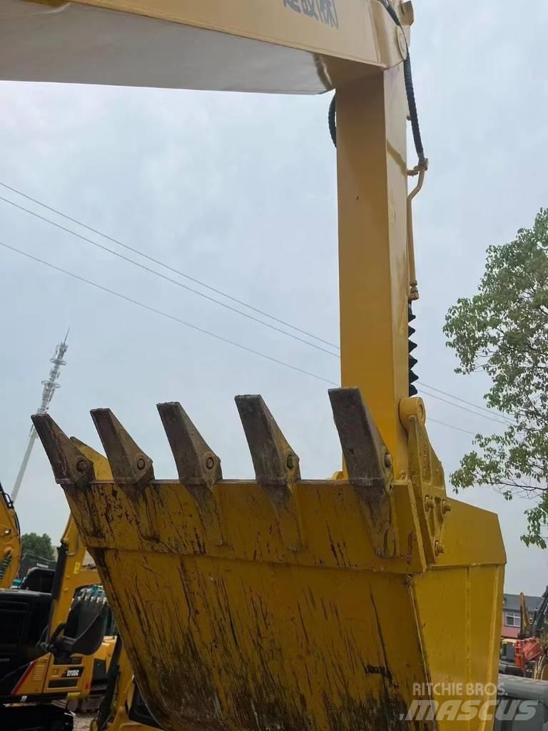 Komatsu PC70-8 Gravemaskiner på larvebånd