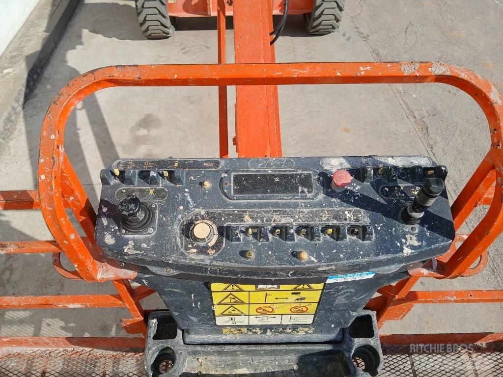 JLG 600 AJ Bomlifte med knækarm