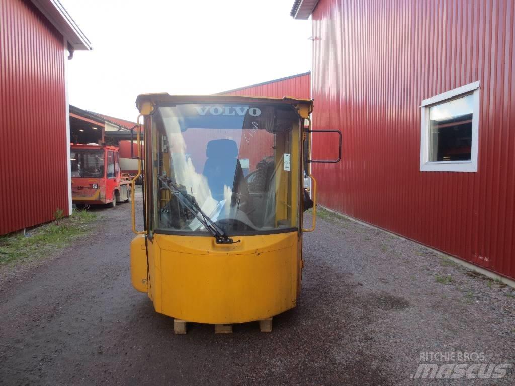 Volvo L 180 D Kabiner og interiør