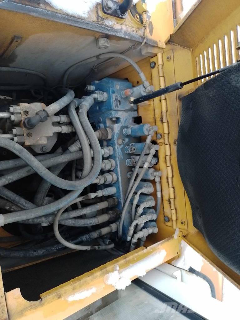 Liebherr A 308 Gravemaskiner på hjul