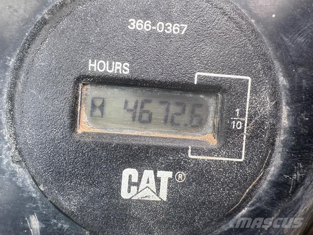 CAT 315 Gravemaskiner på larvebånd
