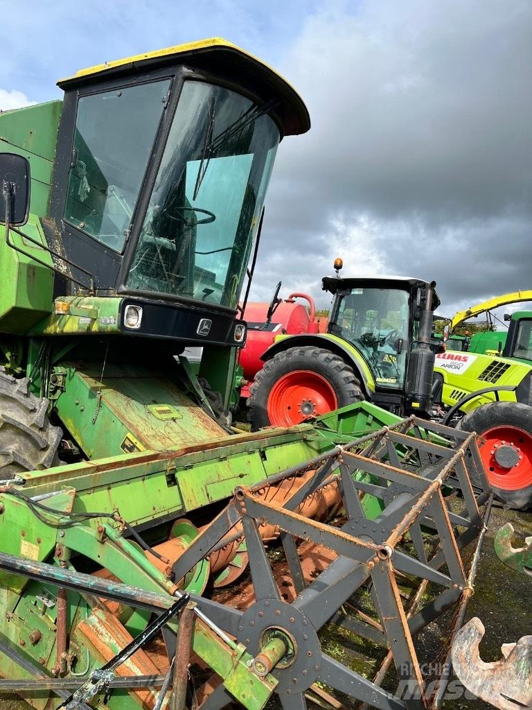 John Deere 1055 Mejetærskere
