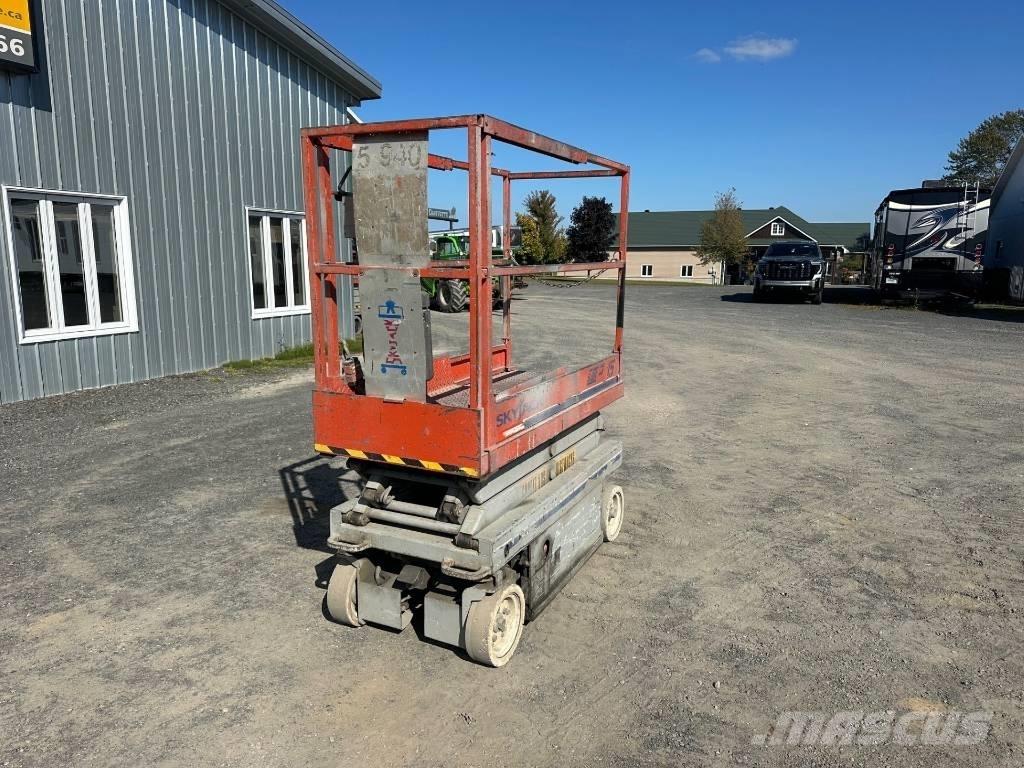 SkyJack SJ III 3015 Saxlifte