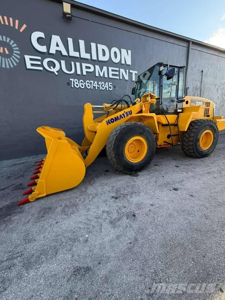 Komatsu WA 320-5L Læssemaskiner på hjul