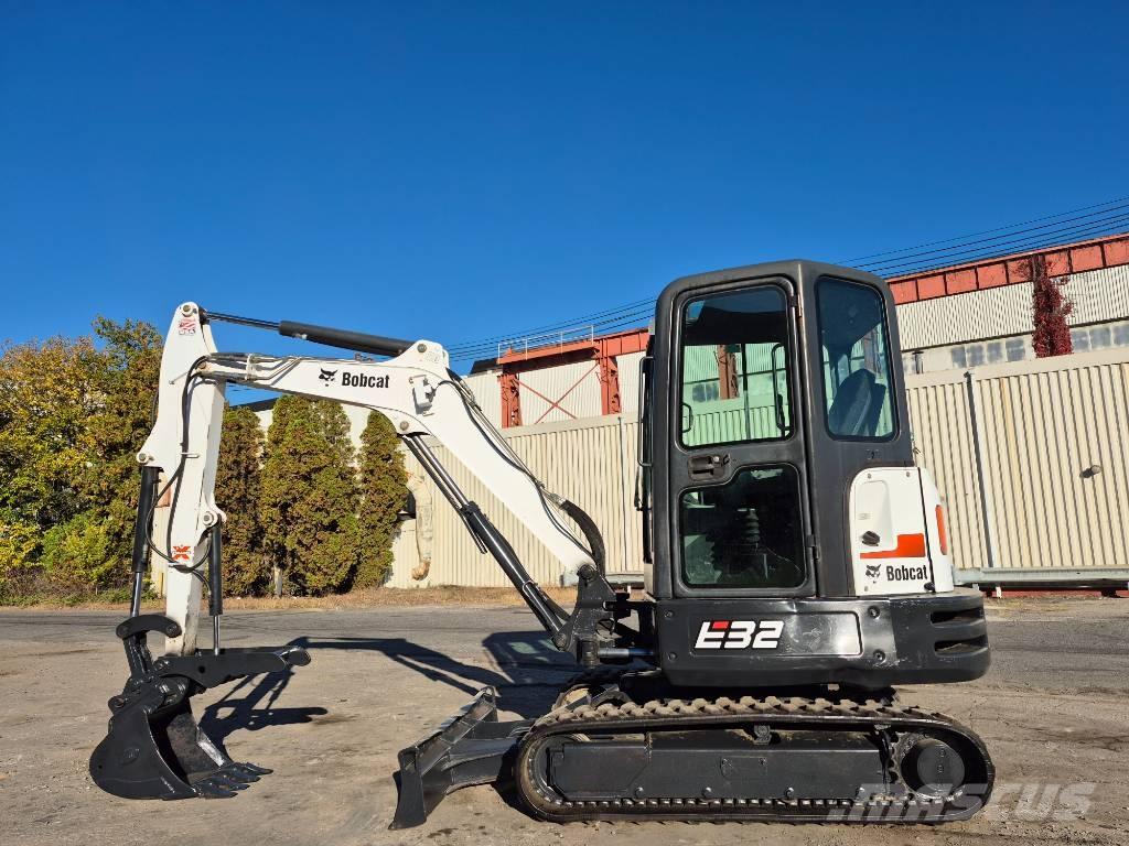 Bobcat E 32 Minigravemaskiner