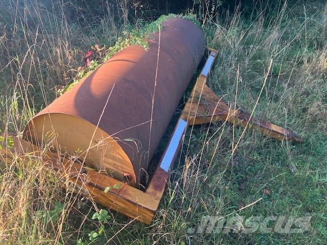  Grays 8ft rolls Tromler