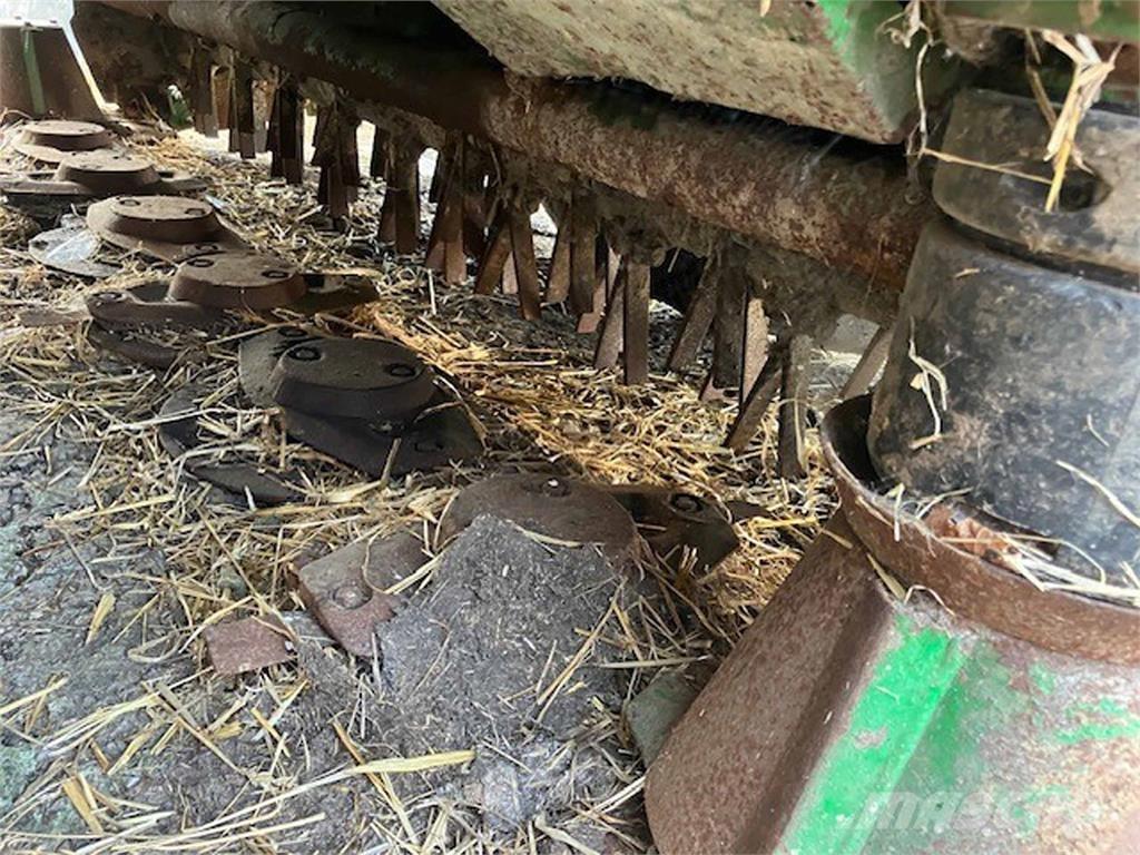 John Deere 131 Andet udstyr til foderhøster