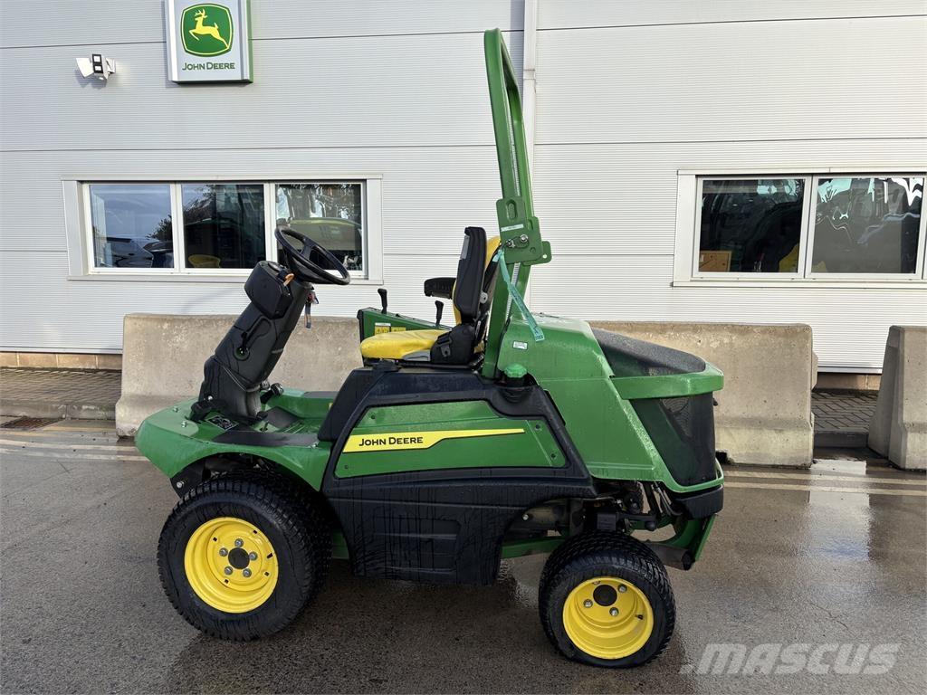 John Deere 1570 Traktorklippere