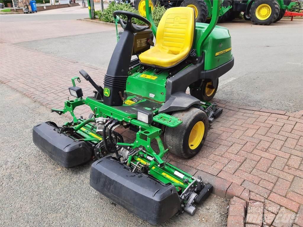 John Deere 2500EH Walk-behind klippere