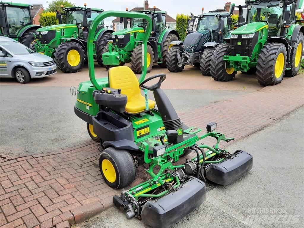 John Deere 2500EH Walk-behind klippere