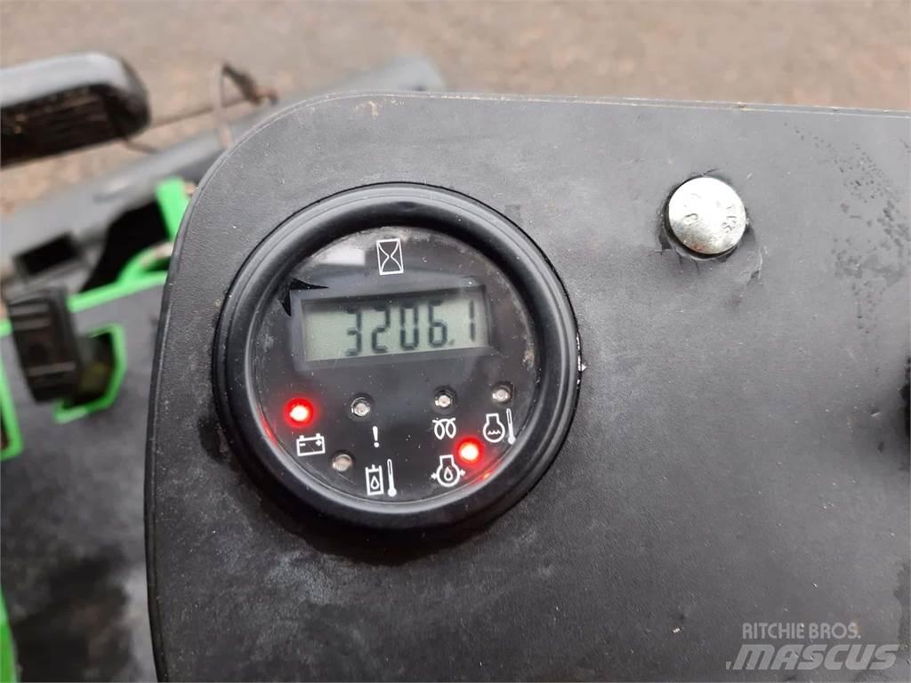John Deere 2500EH Walk-behind klippere