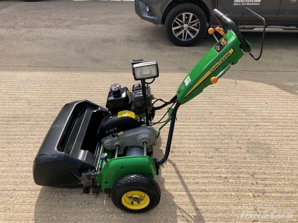 John Deere 260SL Walk-behind klippere