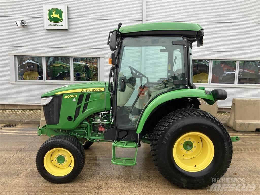 John Deere 4066R Kompakte traktorer