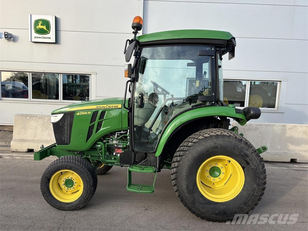 John Deere 4066R Kompakte traktorer