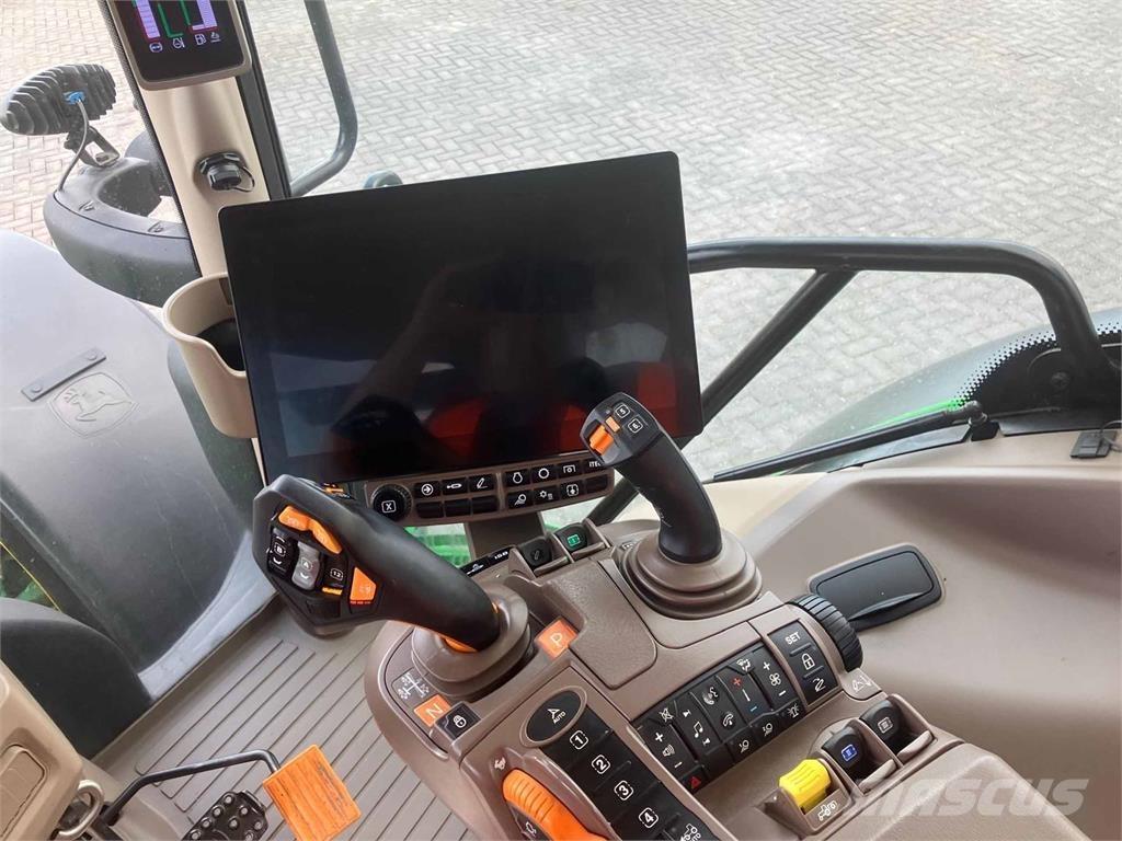 John Deere 6R 155 Traktorer