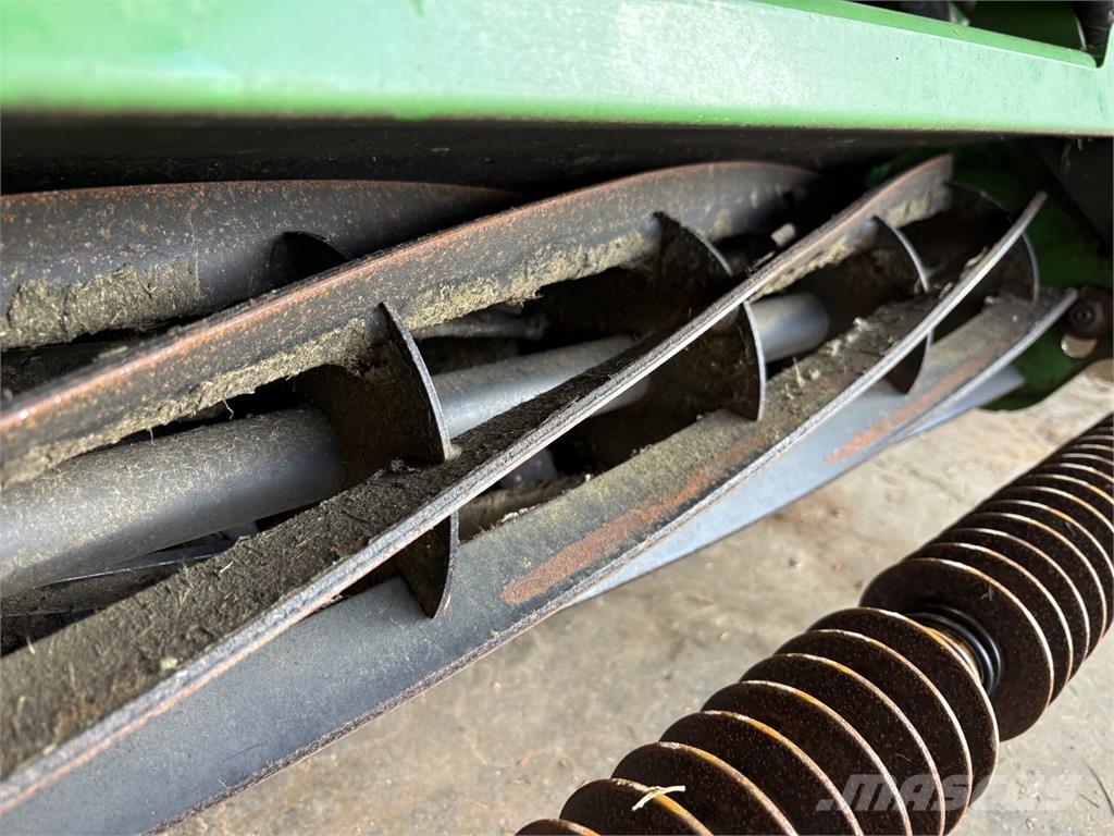 John Deere 7200A Walk-behind klippere