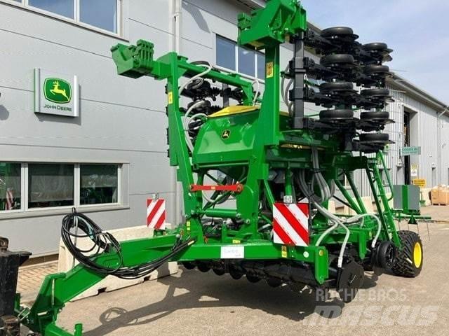 John Deere 750A Såmaskine