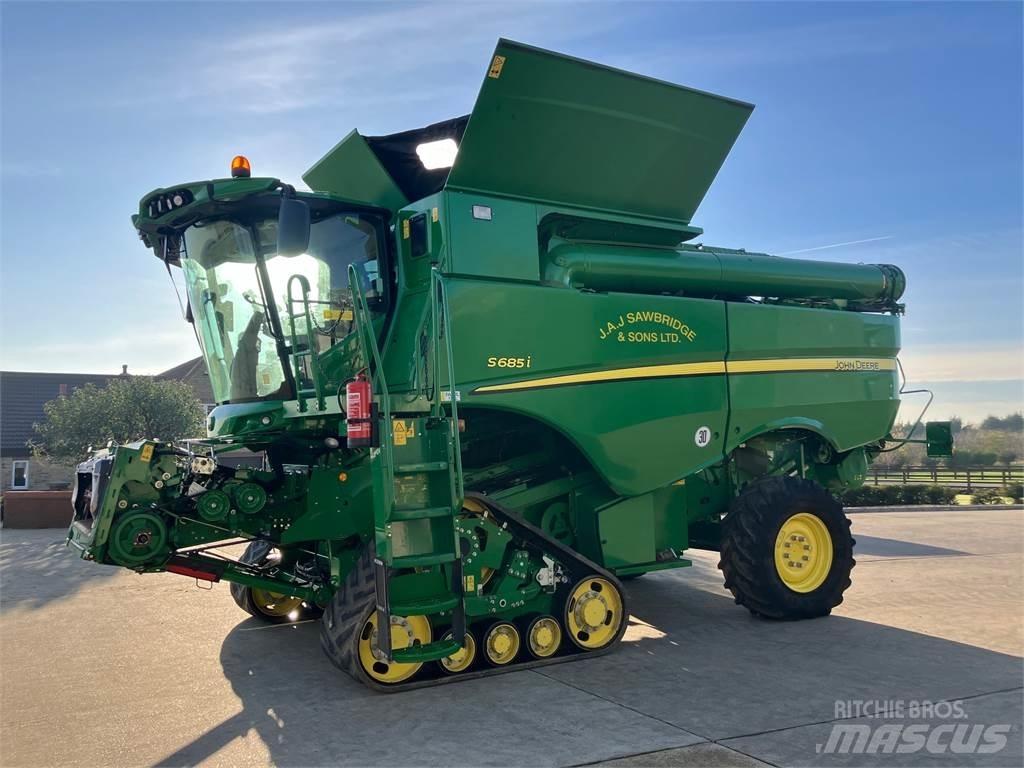 John Deere S685 TM Mejetærskere