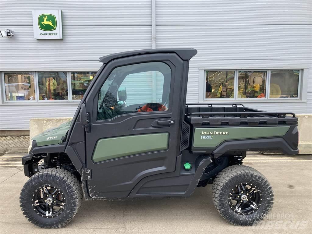 John Deere XUV875M Hjælpemaskiner