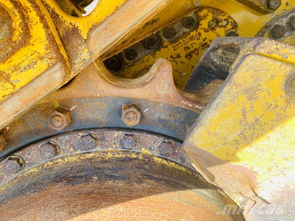 CAT 973 C Larvebåndslæssere